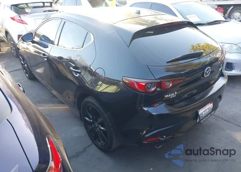2021 Mazda Mazda3 Premium из США, поврежденный, VIN JM1BPBML3M1334754